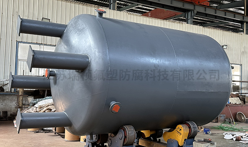 內襯四氟的應用注意事項（xiàng）有哪些？